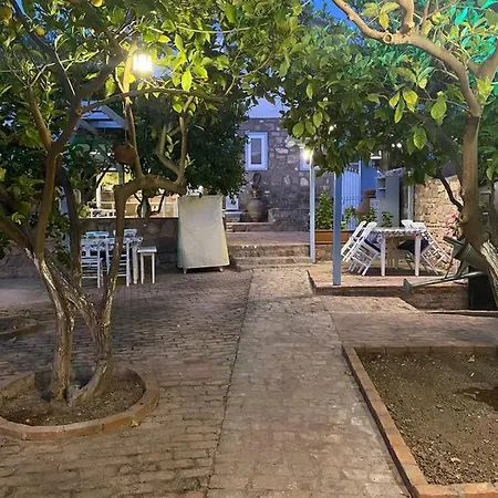 Couette-café Litri Butik *
